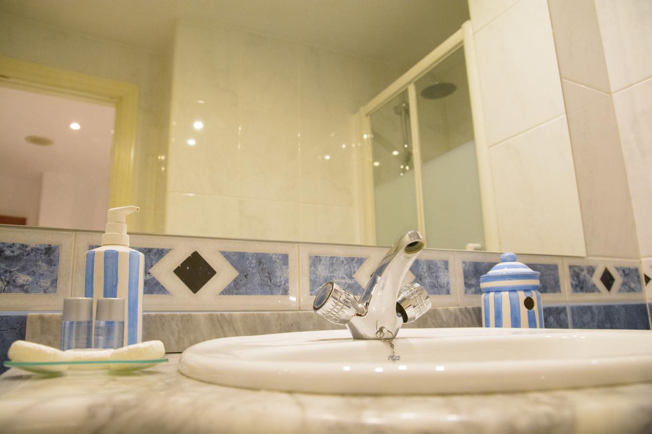 Apt Gibralhorce Suite By Malaga Picasso Rentals Selection Екстериор снимка